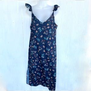 NWT The Fifth Label Navy Floral Flutter Cap Sleeve Summer Dress Size Medium
